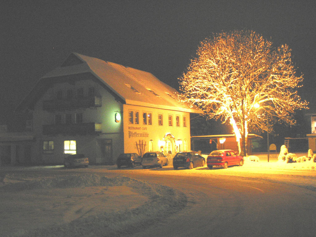 Landgasthof Pfeffermuehle Kotschach-Mauthen المظهر الخارجي الصورة